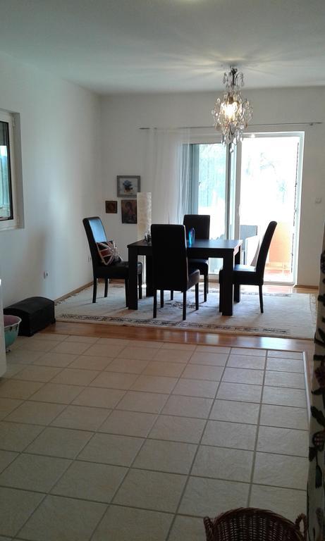 Oro Apartments Petrovac エクステリア 写真