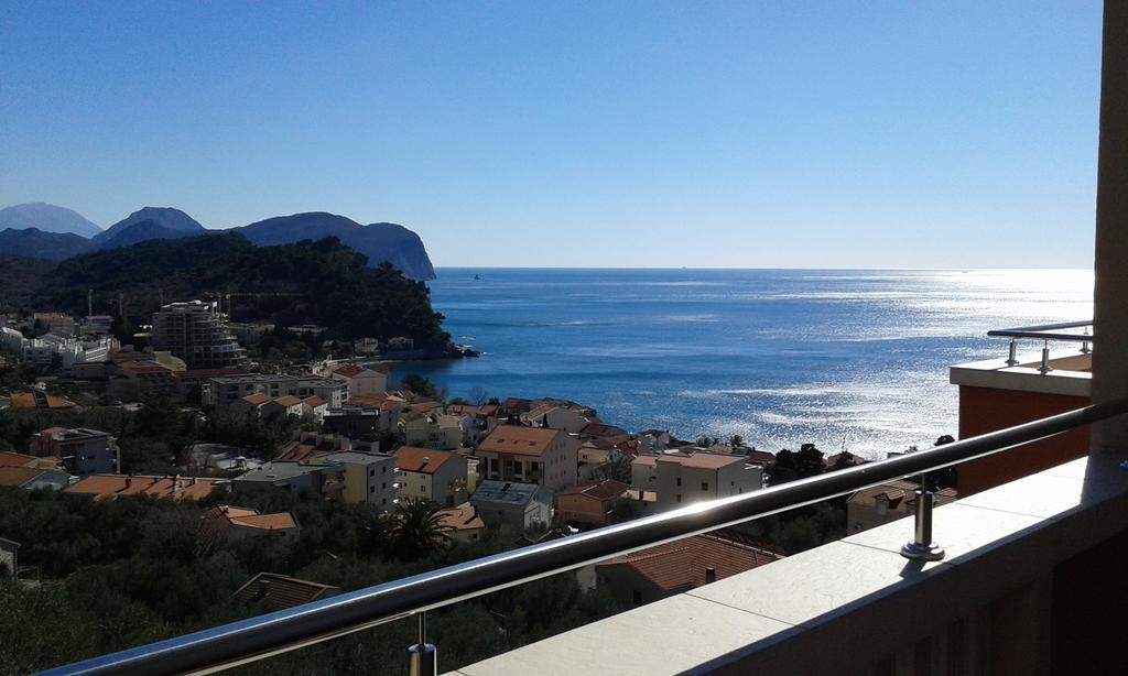 Oro Apartments Petrovac エクステリア 写真
