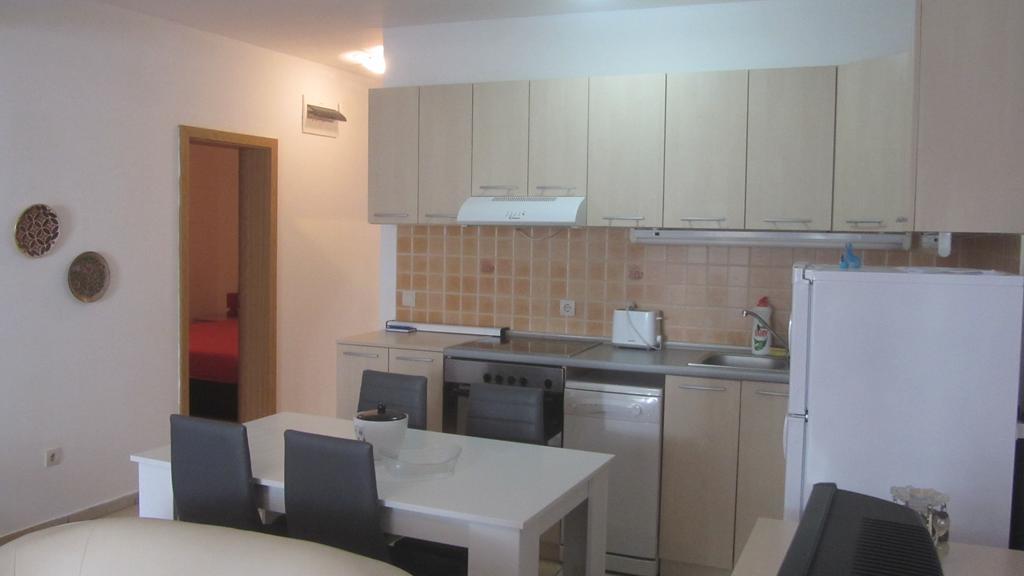 Oro Apartments Petrovac エクステリア 写真