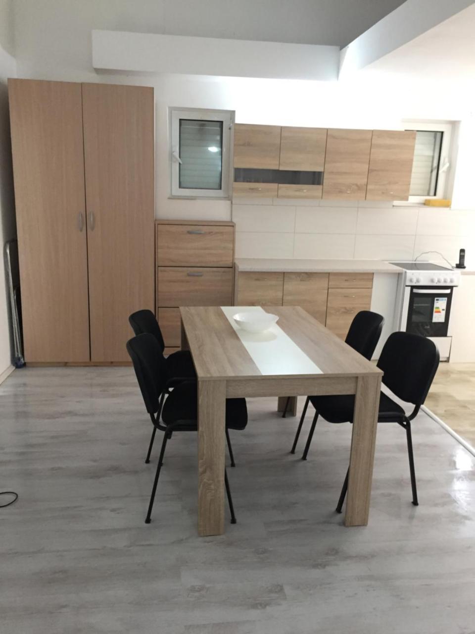 Oro Apartments Petrovac エクステリア 写真